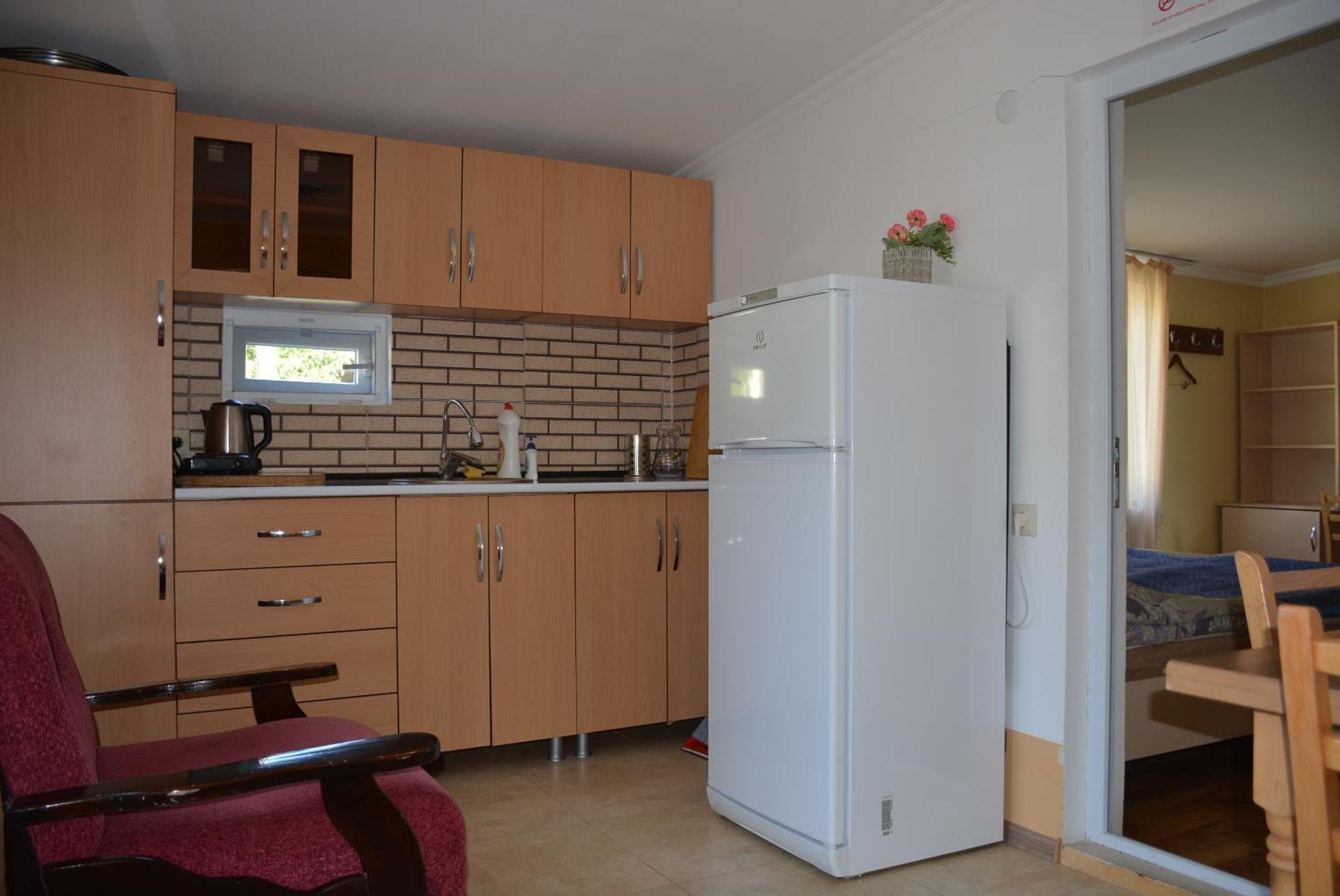 House In ميستيا المظهر الخارجي الصورة